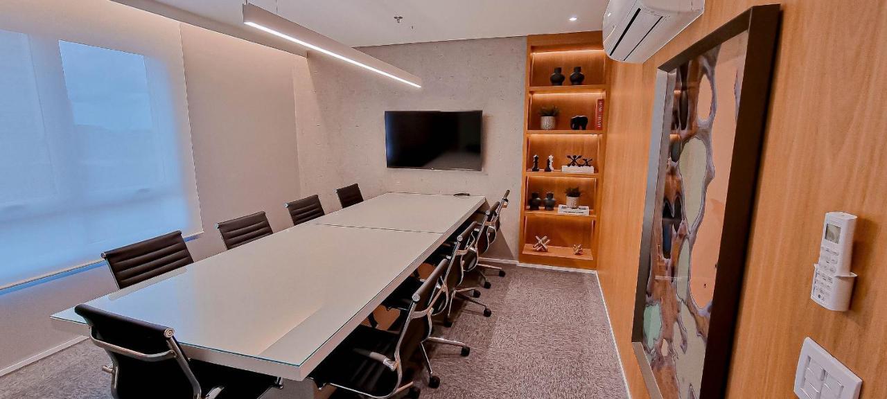 Blend Smart Style Aps Luxuosos E Decorados Apartment Goiania Bagian luar foto